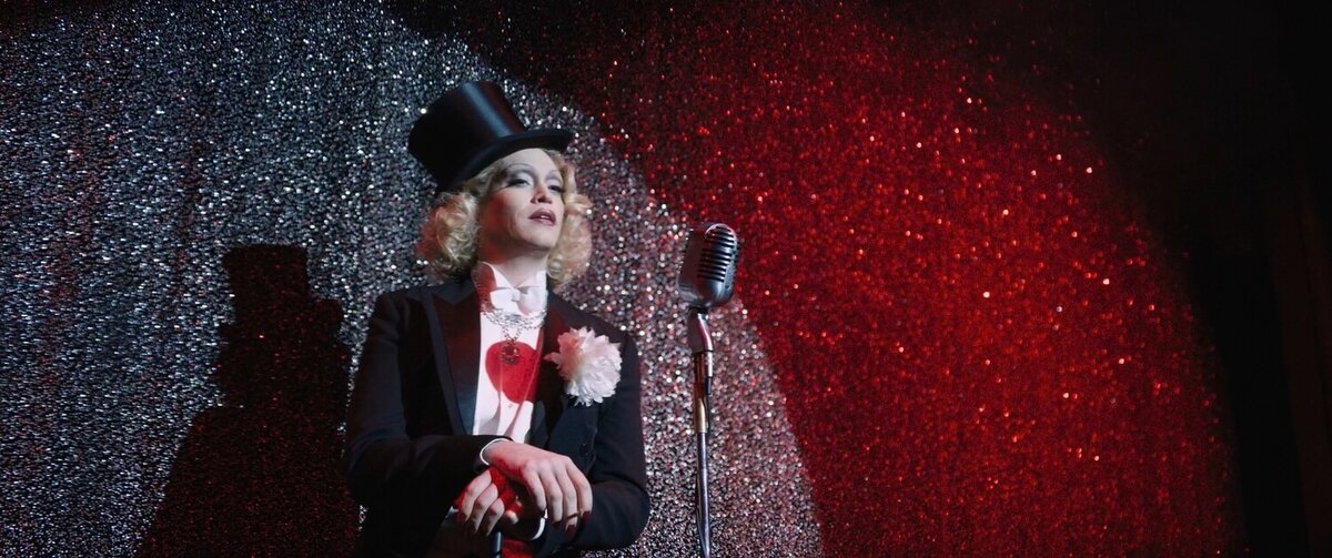 Кадр из фильма «Догмен» / 2023, Франция