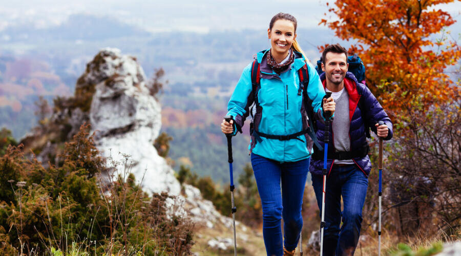    Шаг за шагом к здоровью и разуму: как активный образ жизни влияет на наше благополучие? Фото: baranq, по лицензии shutterstock.com