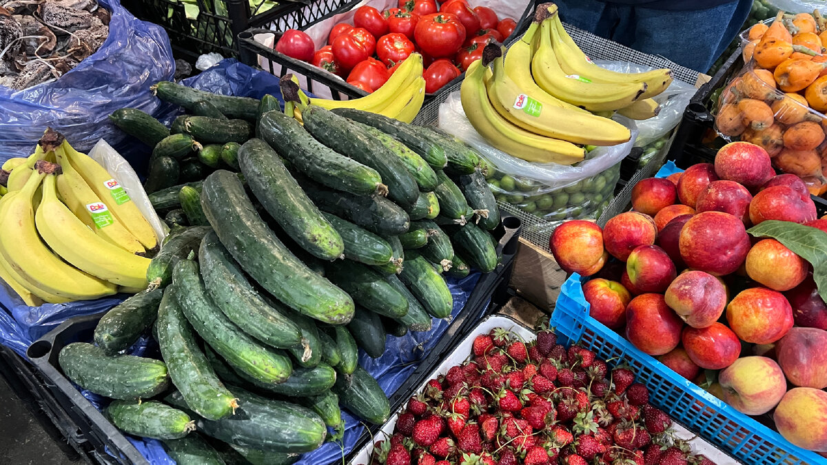 Тбилиси. Торговый павильон у метро «Авлабари»