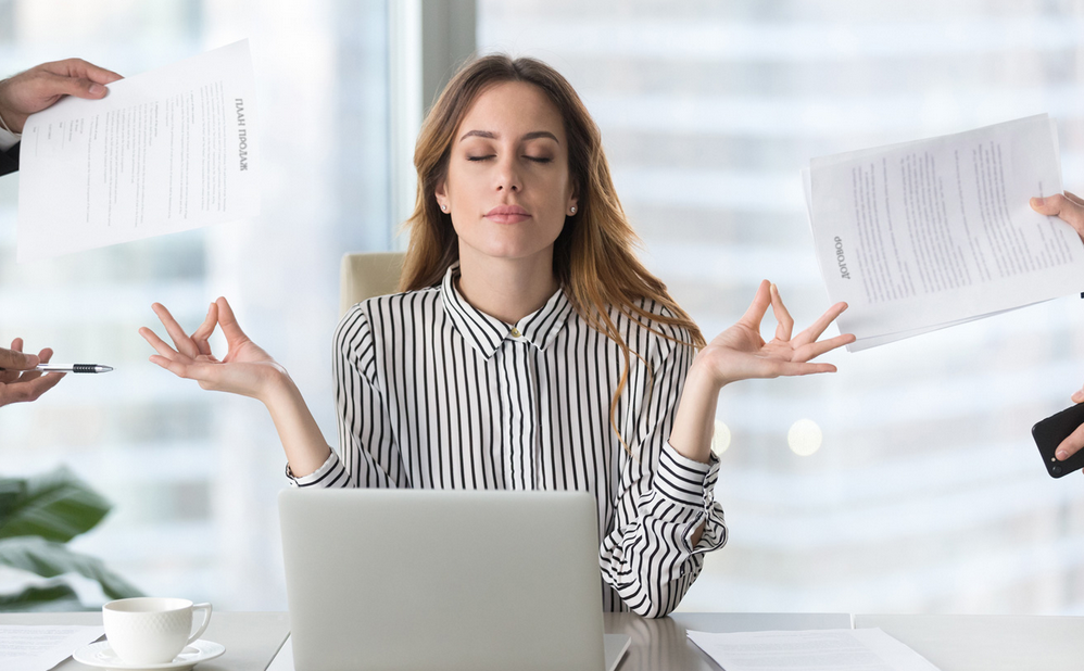 Источник: https://kursy.courses | Стресс – состояние сильного эмоционального беспокойства или психического перенапряжения, вызванное трудной и нестандартной ситуацией. Стресс – это естественная реакция человека, которая способна аккумулировать внутренние силы для разрешения проблемы