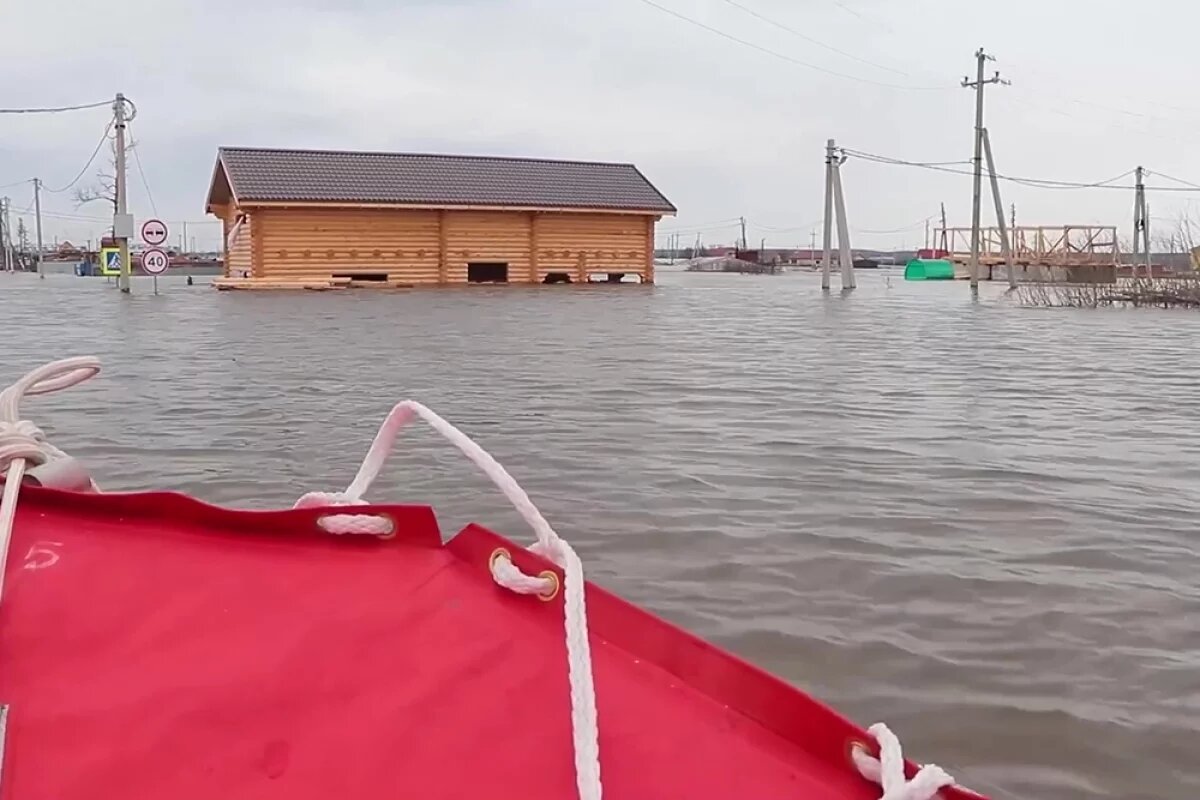    Более 9 тысяч пострадавших от паводка зауральцев получили выплаты
