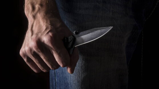    Полиция застрелила вооруженного ножом 16-летнего подростка в Австралии Сергей Бунеев