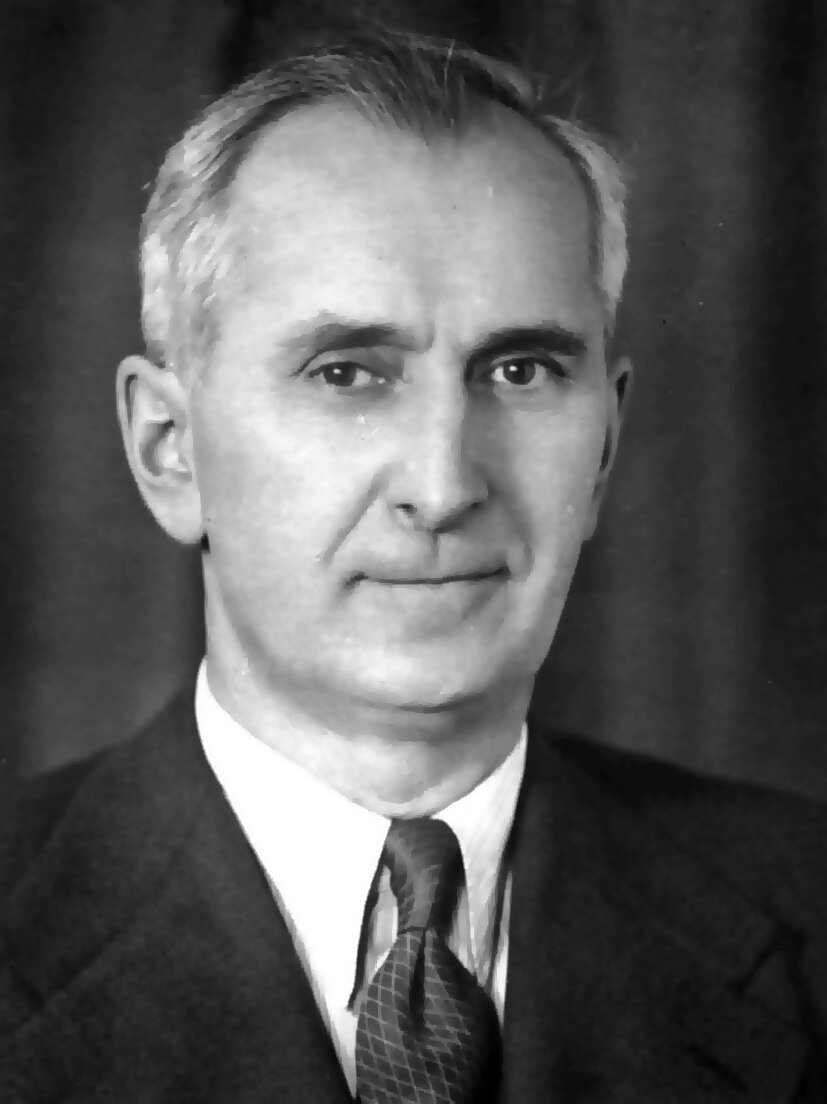  Георгия Николаевича смело можно назвать патриархом отечественной электромеханики. Он один из самых крупных ученых Советского Союза и мира в этой области.