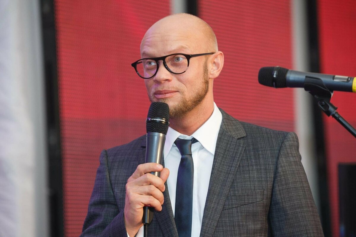 Дмитрий Хрусталёв Ну, погоди! вики Fandom