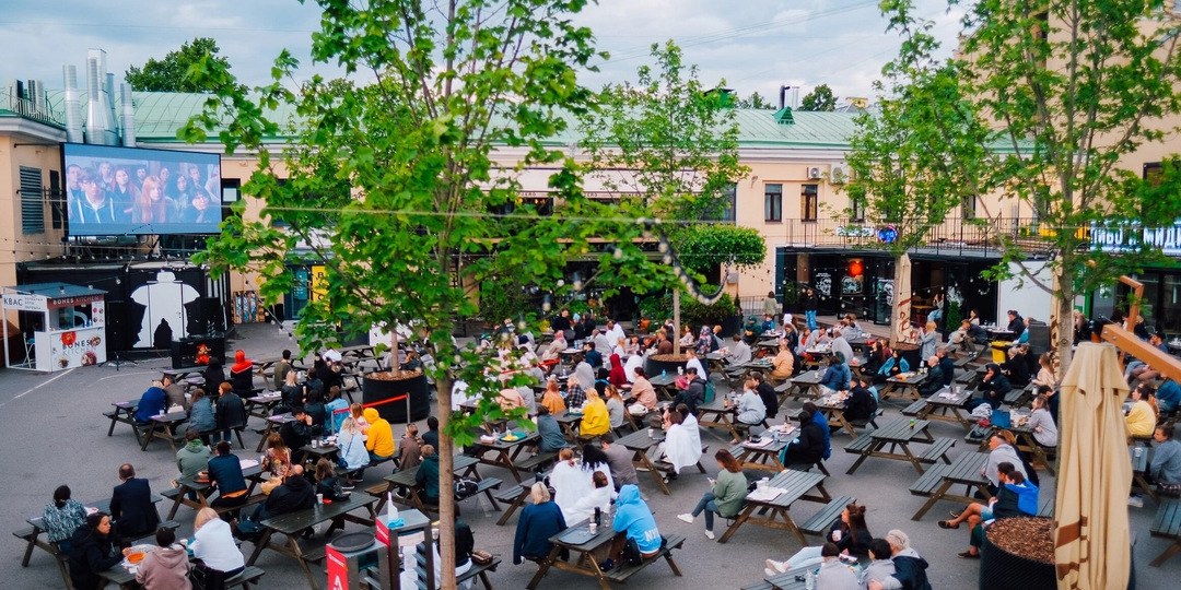 8 гастроцентров и фудмоллов Санкт-Петербурга: куда пойти, если лень выбирать ресторан?