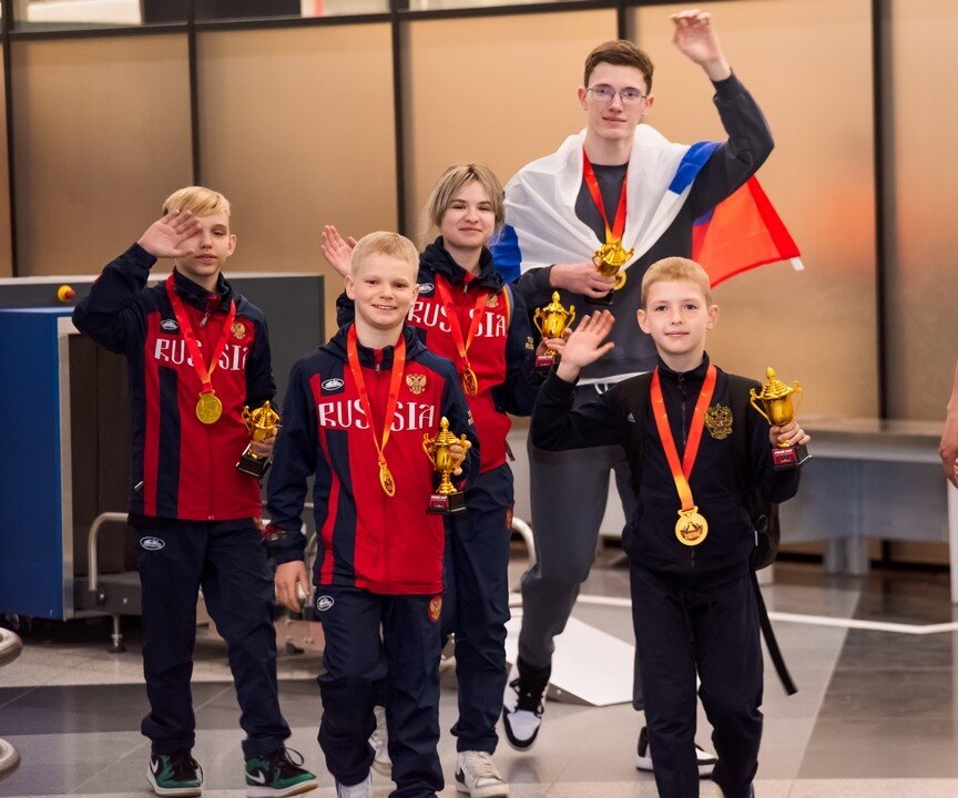 Встреча российской команды по тхэквондо с международного турнира «Кубок Прайда»