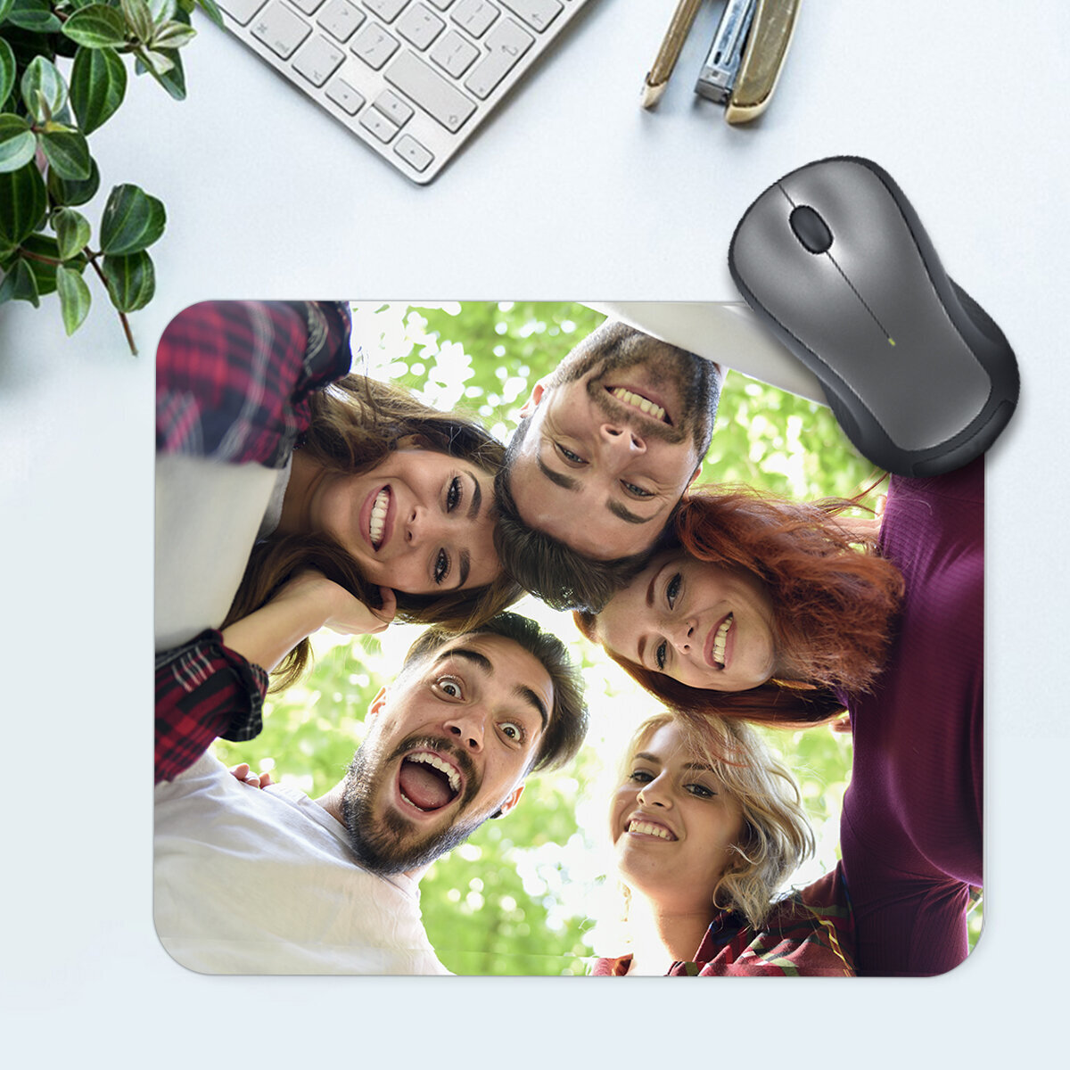 коврик для мыши с фотографией в подарок коллеге