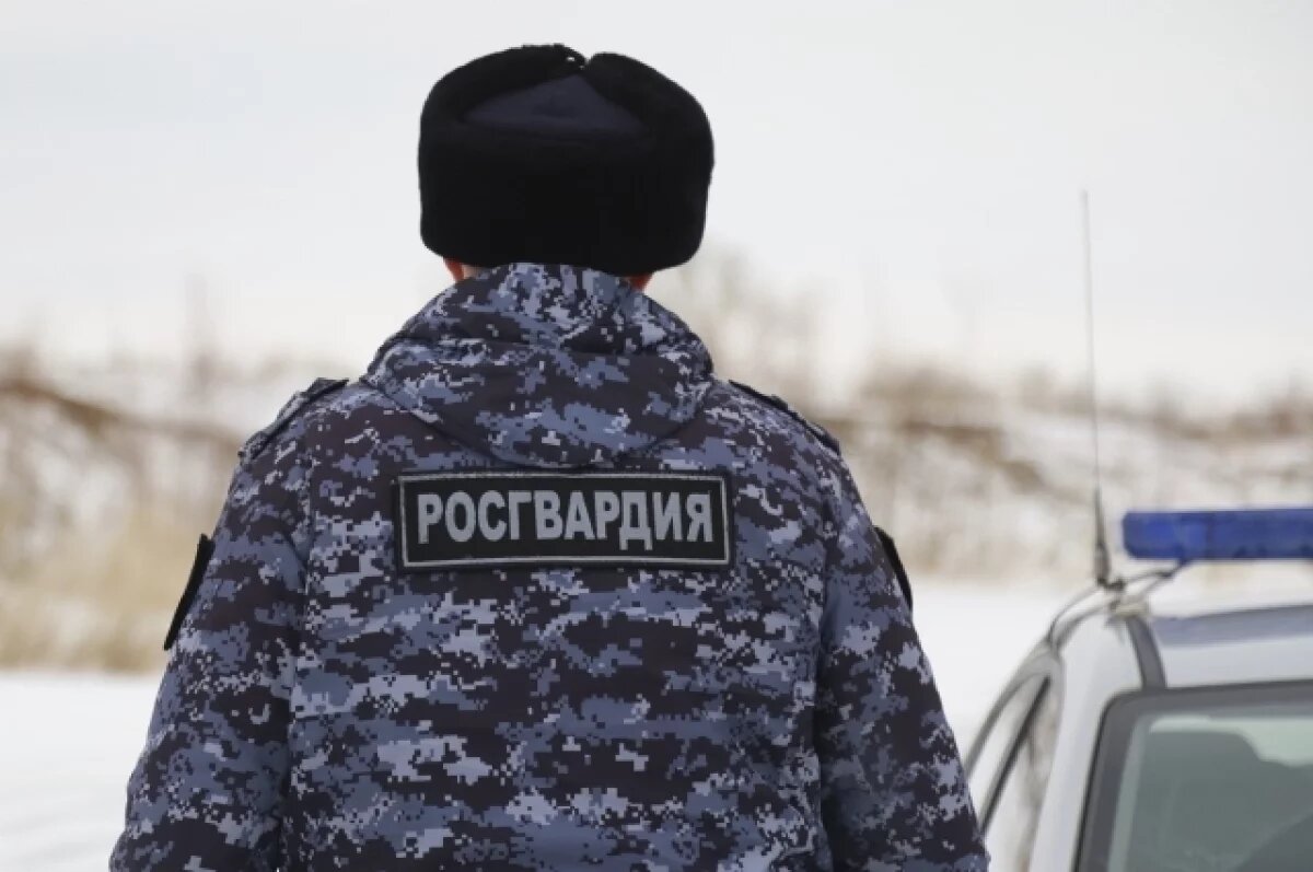    Двое нижегородцев пытались похитить металл с территории завода