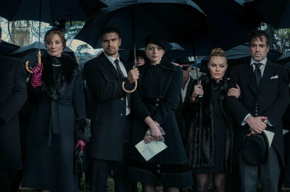 Кадр из этого хорошего сериала