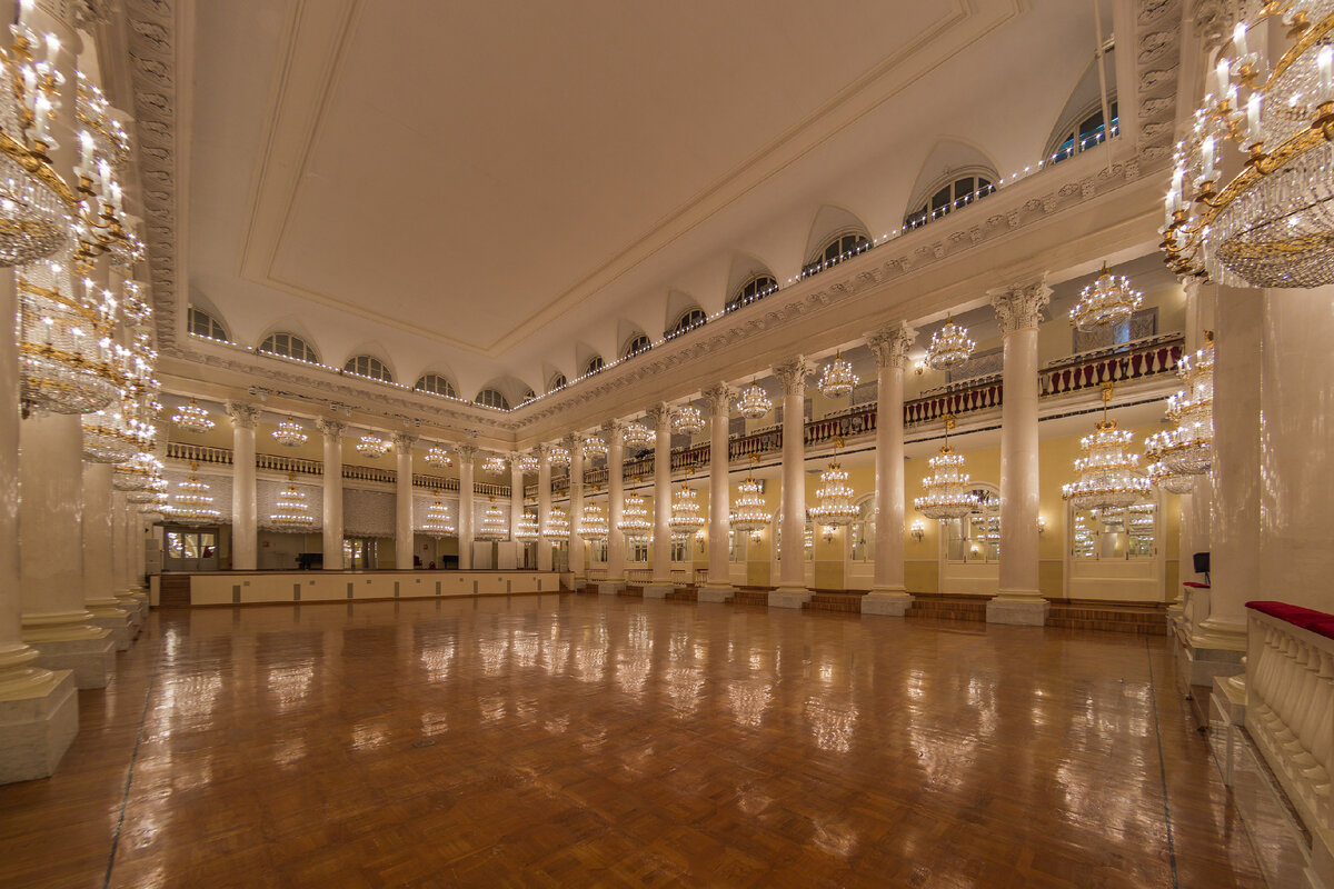 М. Ф. Казаков. Колонный зал Дворянского клуба на Дмитровке. 1784-1787. Фото 2018 АЯ. 