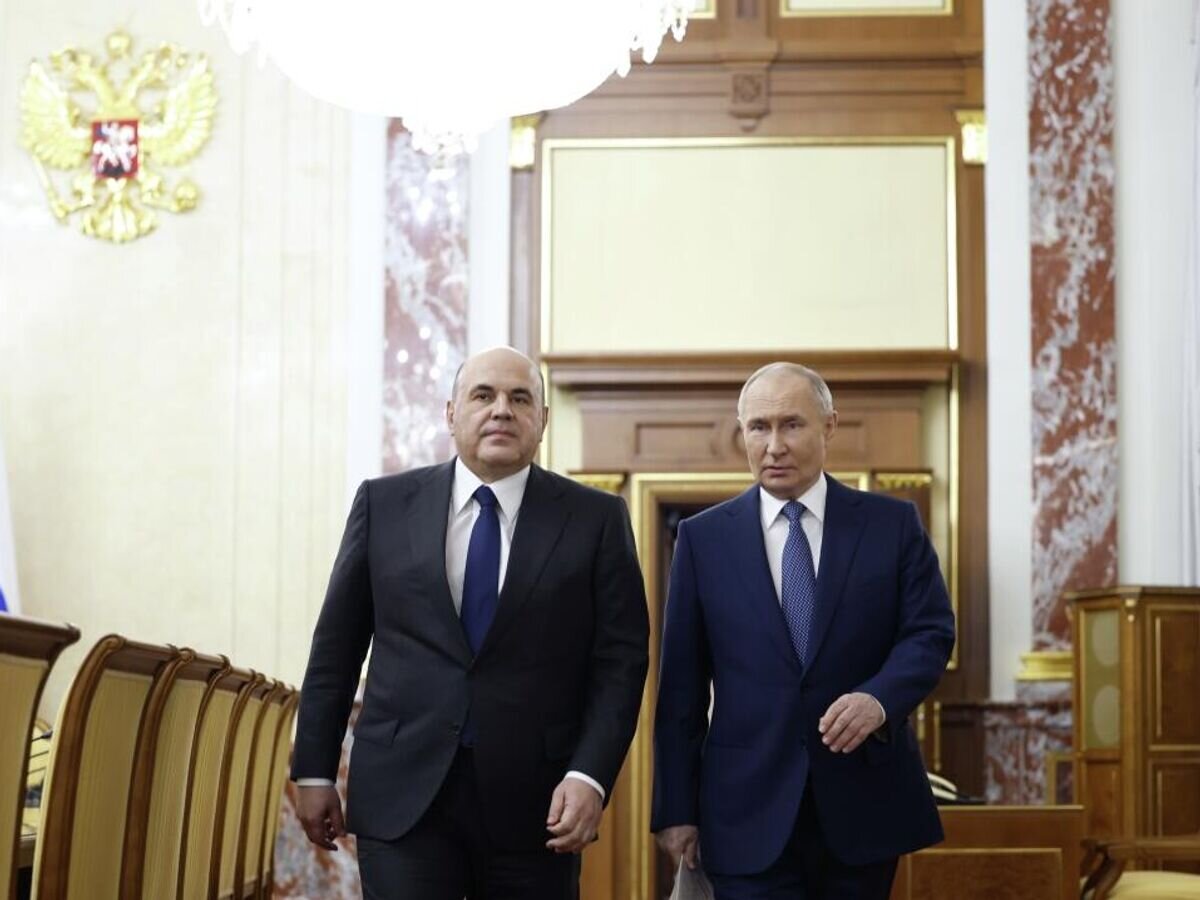     Путин на встрече с членами правительства© РИА Новости