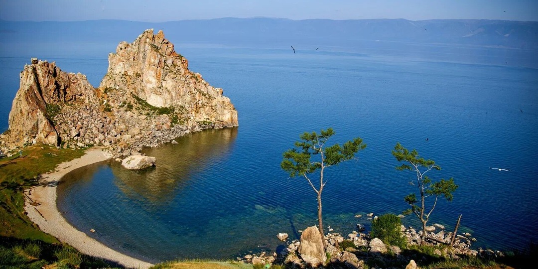 Когда и где можно искупаться на Байкале? Ищем пляжи в потаённых бухтах