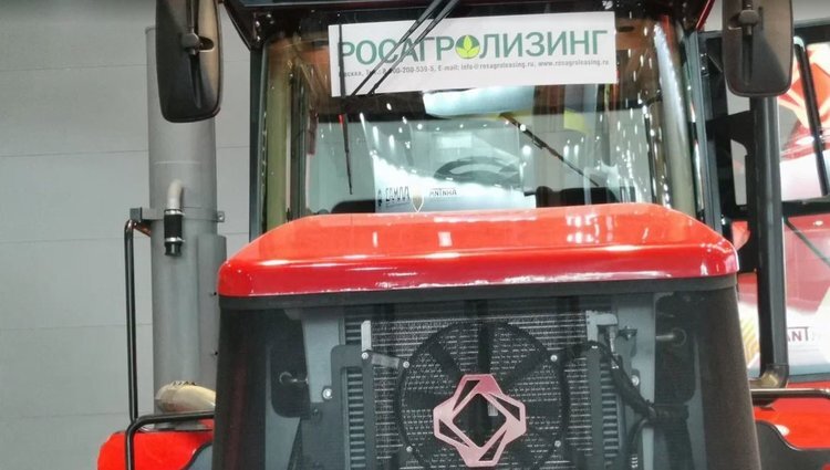    1 млрд рублей на обслуживание льготных договоров лизинга сельхозтехники направляет Правительство РФ