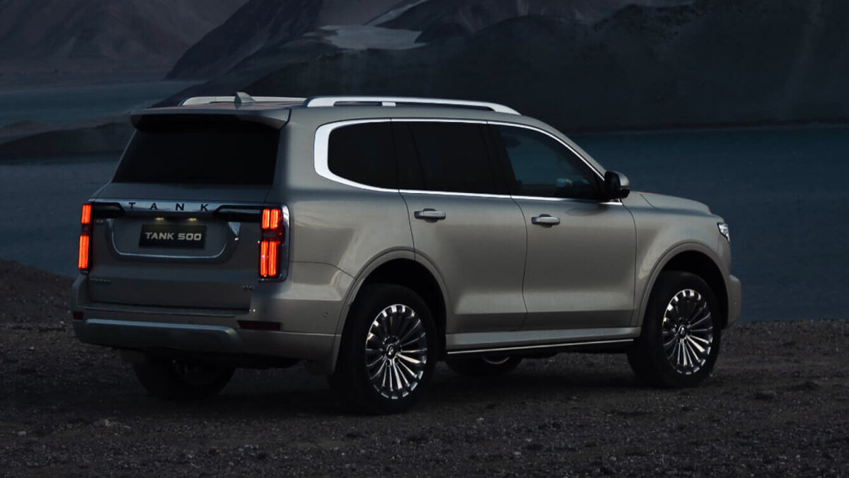 Китайский автомобиль tank-500