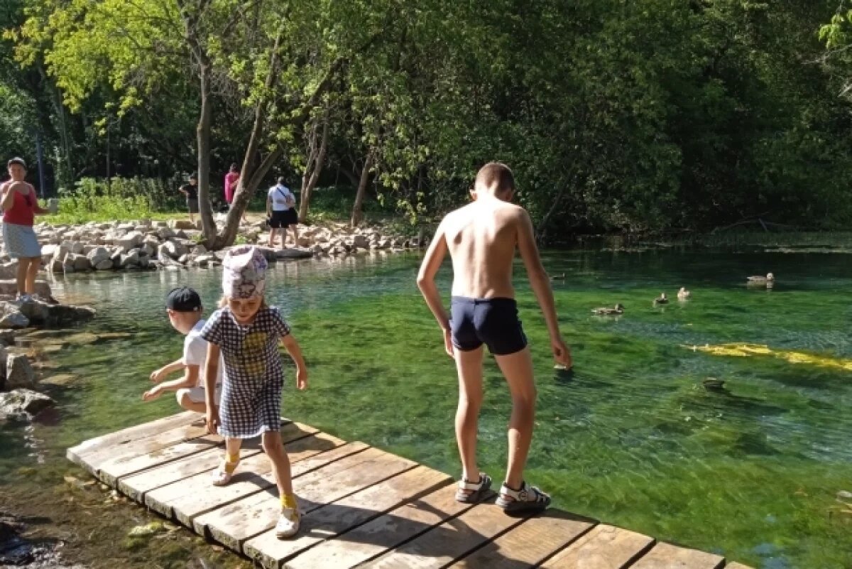    На Голубых озерах в Казани оборудовали пять зон для купания