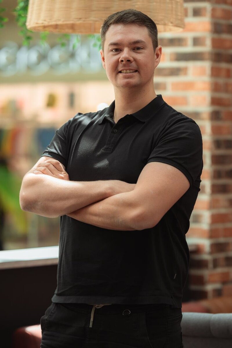 Михаил Степанов 