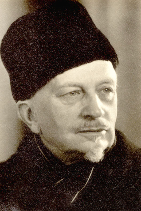 Ильин. Жил в Быково до советской власти.