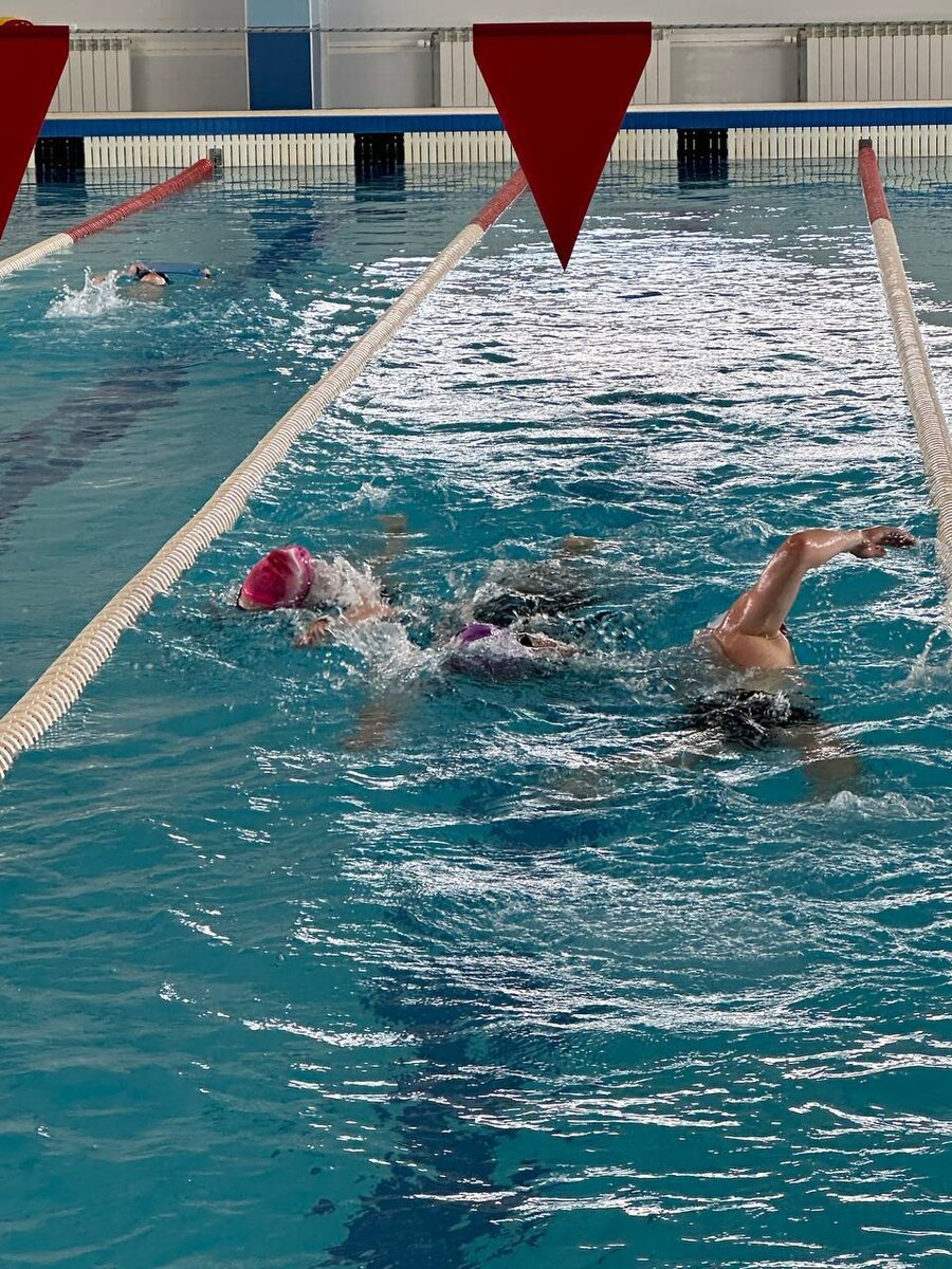 Пытаюсь обогнать людей