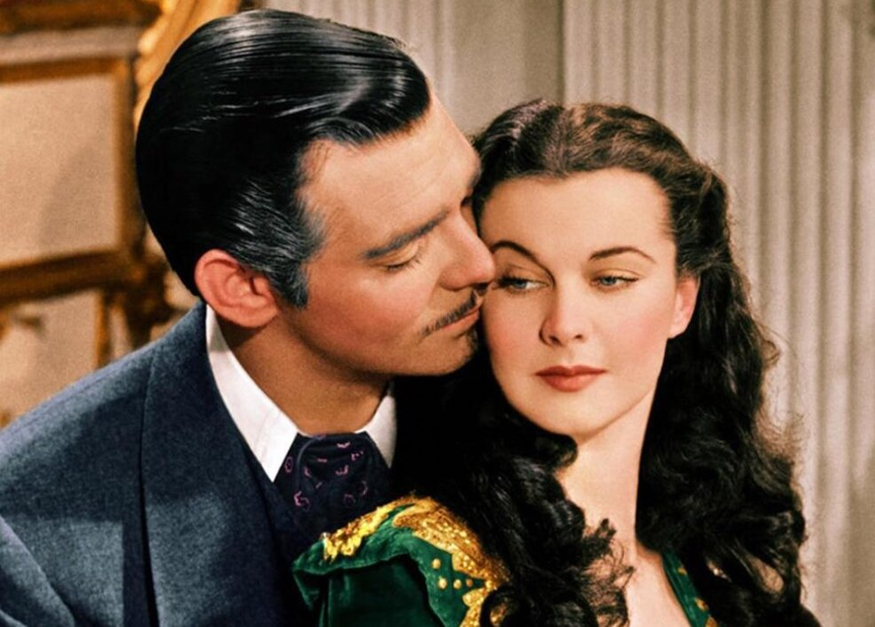 Ретт Батлер и Скарлетт О’Хара в исполнении Кларка Гейбла и Вивьен Ли.