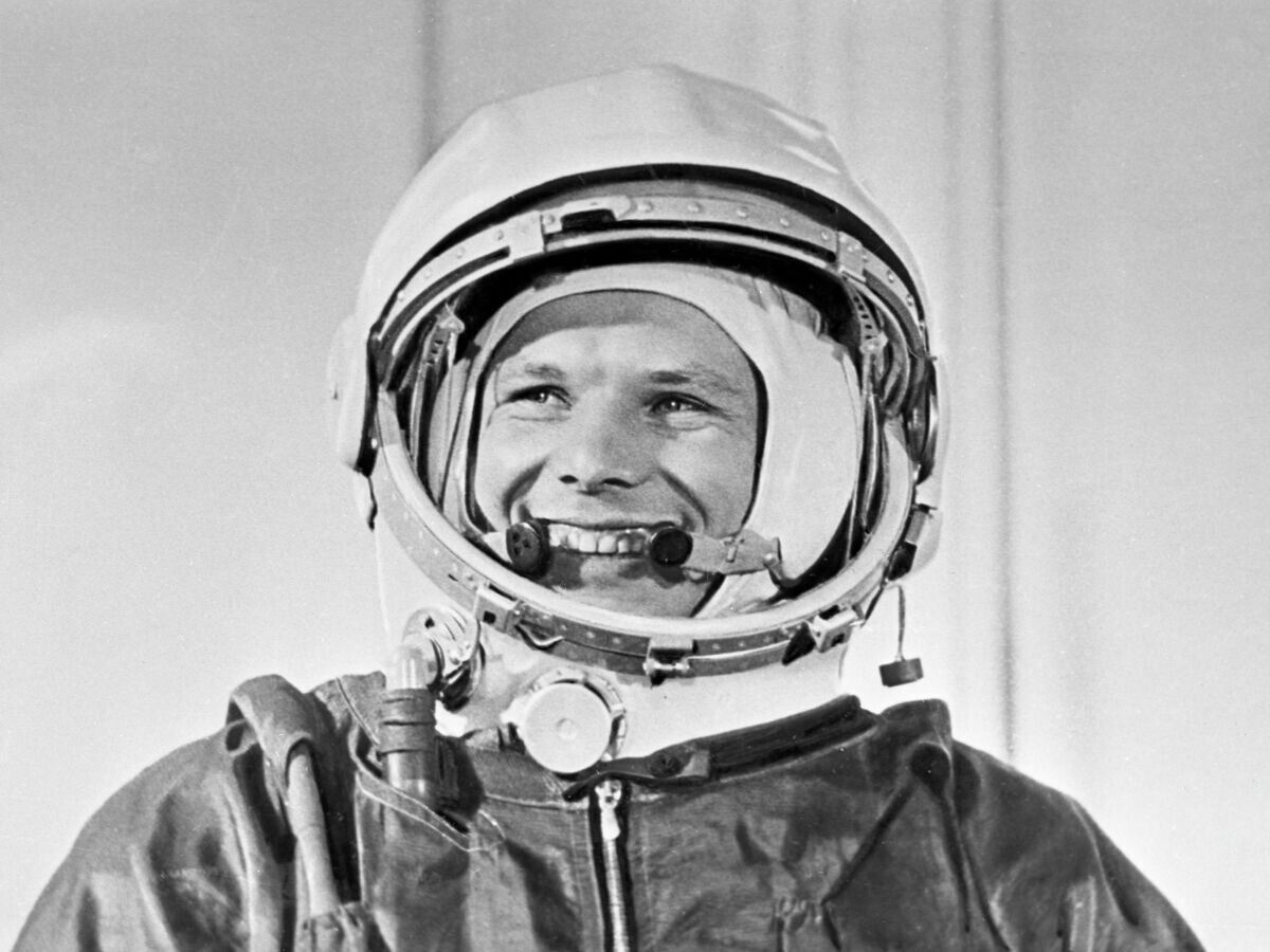 Yuri gagarin first man in space