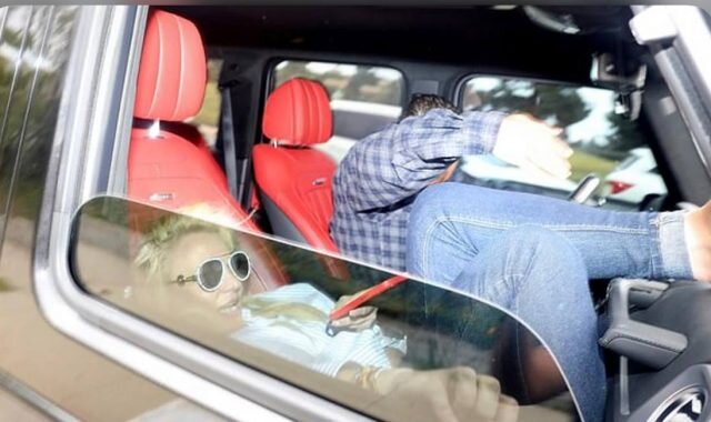 Бритни Спирс с новым парнем. Источник фотографии: https://peopletalk.ru/article/10-detej-i-neoplachennye-alimenty-byvshaya-zhena-eks-vozlyublennogo-britni-spirs-raskryla-shokiruyushhuyu-pravdu-o-nem/