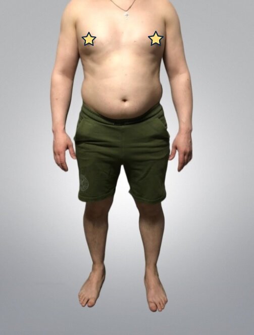 В карусели, фотографии сделанные в первый день до посещения зала. Короткие шорты на меня не налезли. Хотя ещё не так давно залетал со свистом.