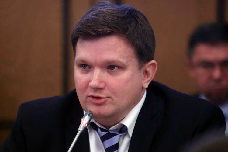    Сергей Заверский: «Нам нужен рост, основанный на инвестициях».   
Фото:  duma.gov.ru