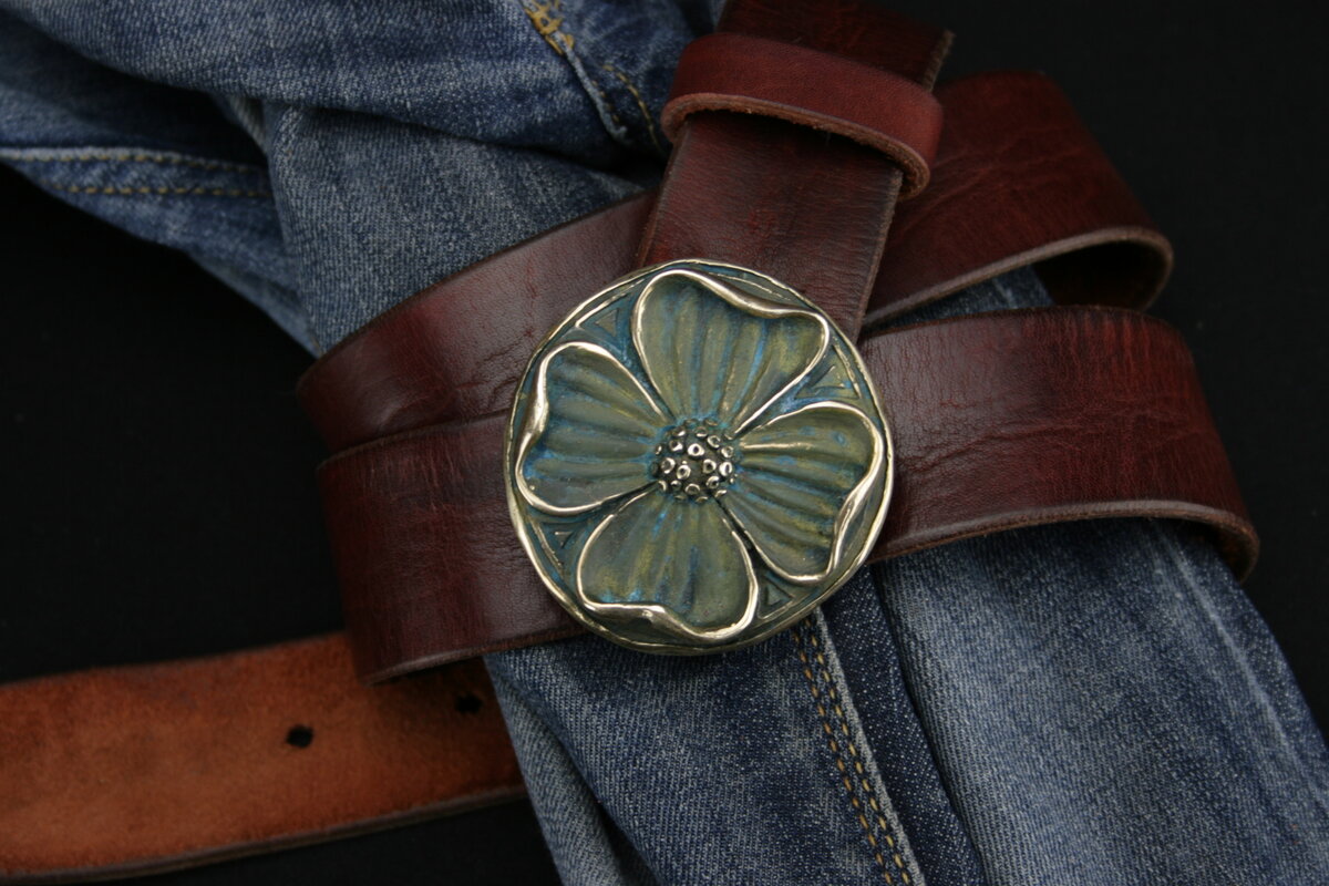 Пряжка BUD. Старая версия. снята с производства.