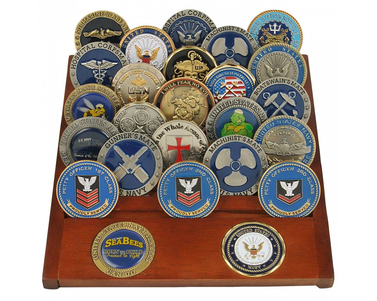 Источник изображения:  https://www.medalsofamerica.com/military-challenge-coins/38-count-wood-challenge-coin-desktop-display