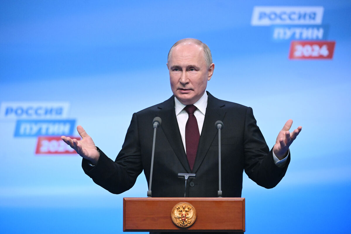 Сегодня состоится инаугурация Президента Владимира Владимировича Путина, написал в своем Telegram-канале Председатель Государственной Думы Вячеслав Володин.