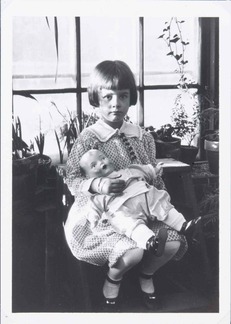 Барбара Кушинг в детстве