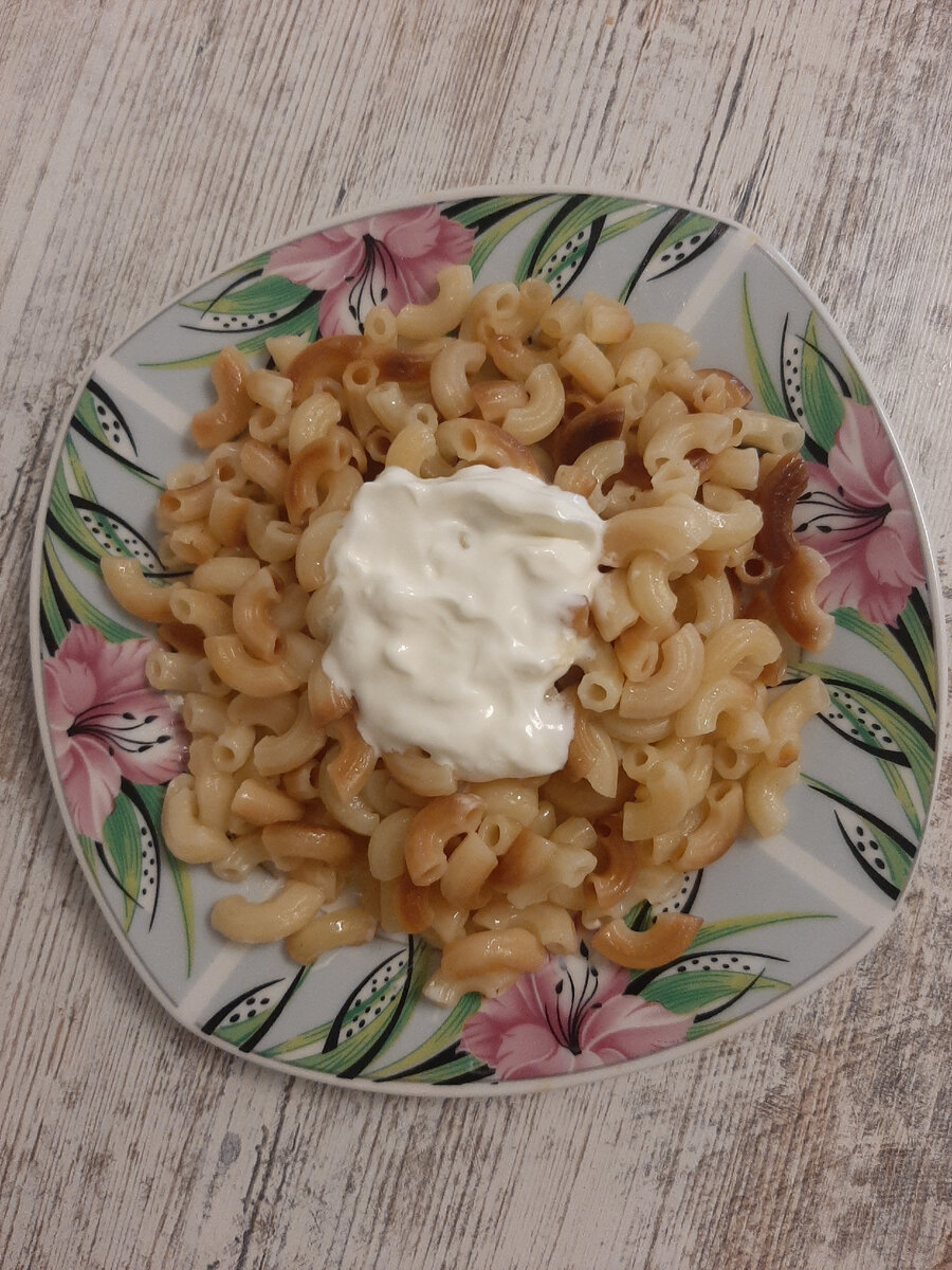 Можно подавать с чем хотите , у меня сметана 🤗