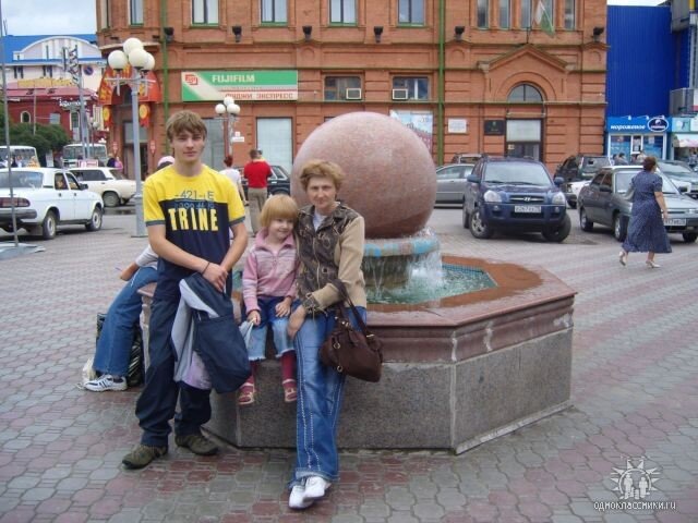 Мы приехали со старшим сыном в Томск. Поступает в ТИАСУР