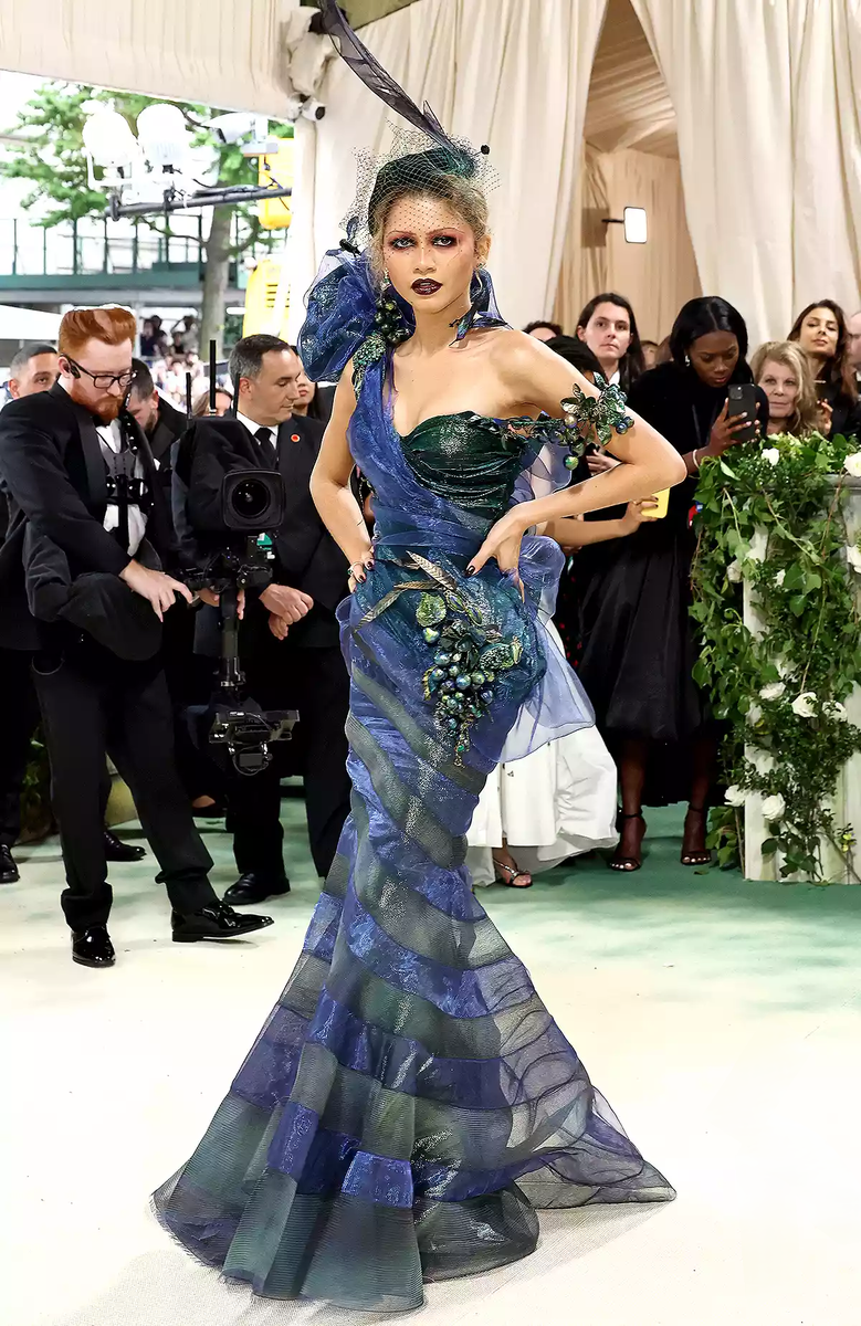  Met Gala 2024 - .    -,       .-5