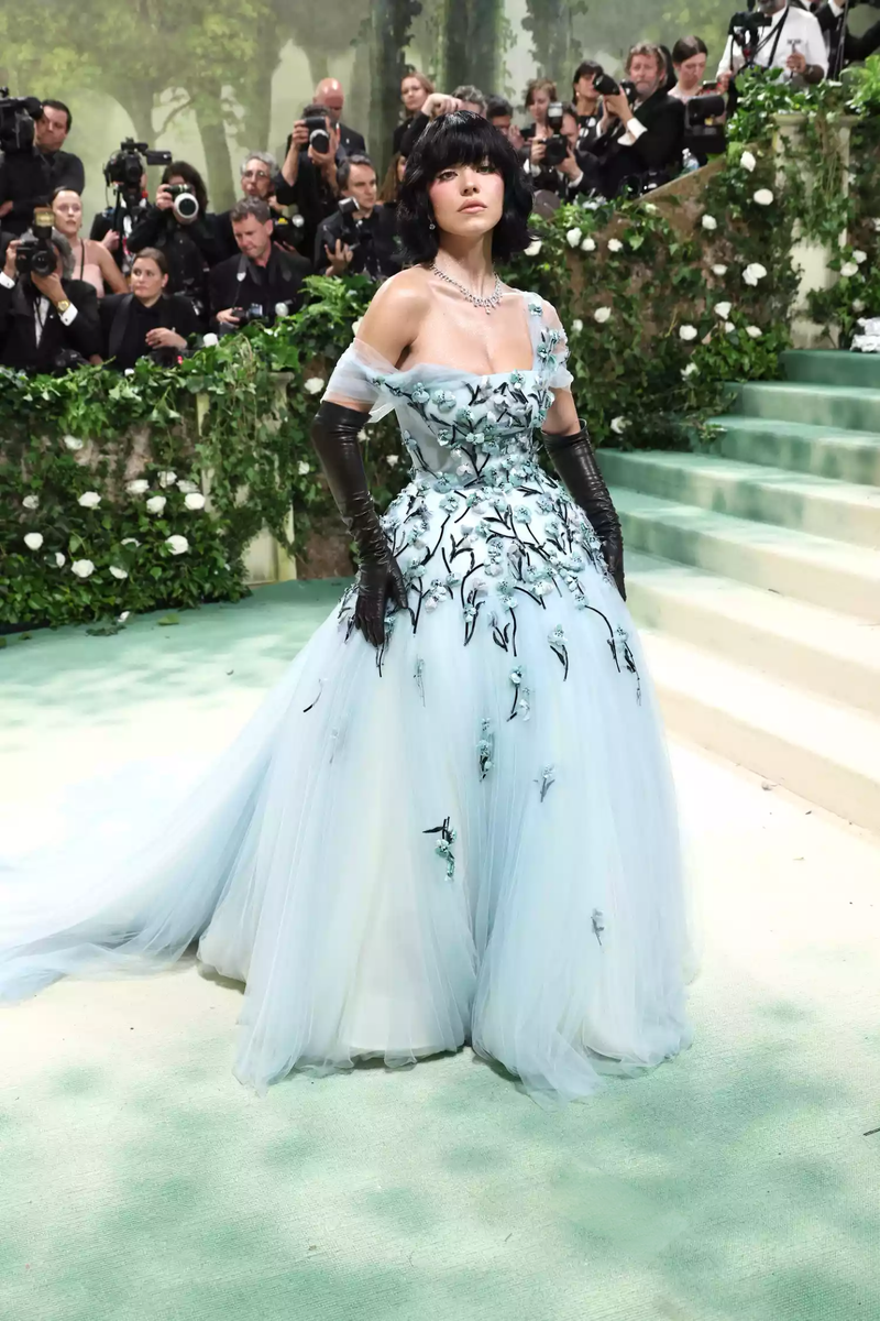  Met Gala 2024 - .    -,       .-15