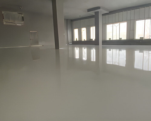 При укладке антистатического покрытия температура в помещении должна быть не ниже +10º C