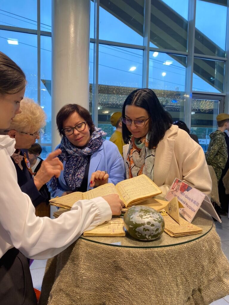 Листайте вправо, чтобы увидеть больше изображений