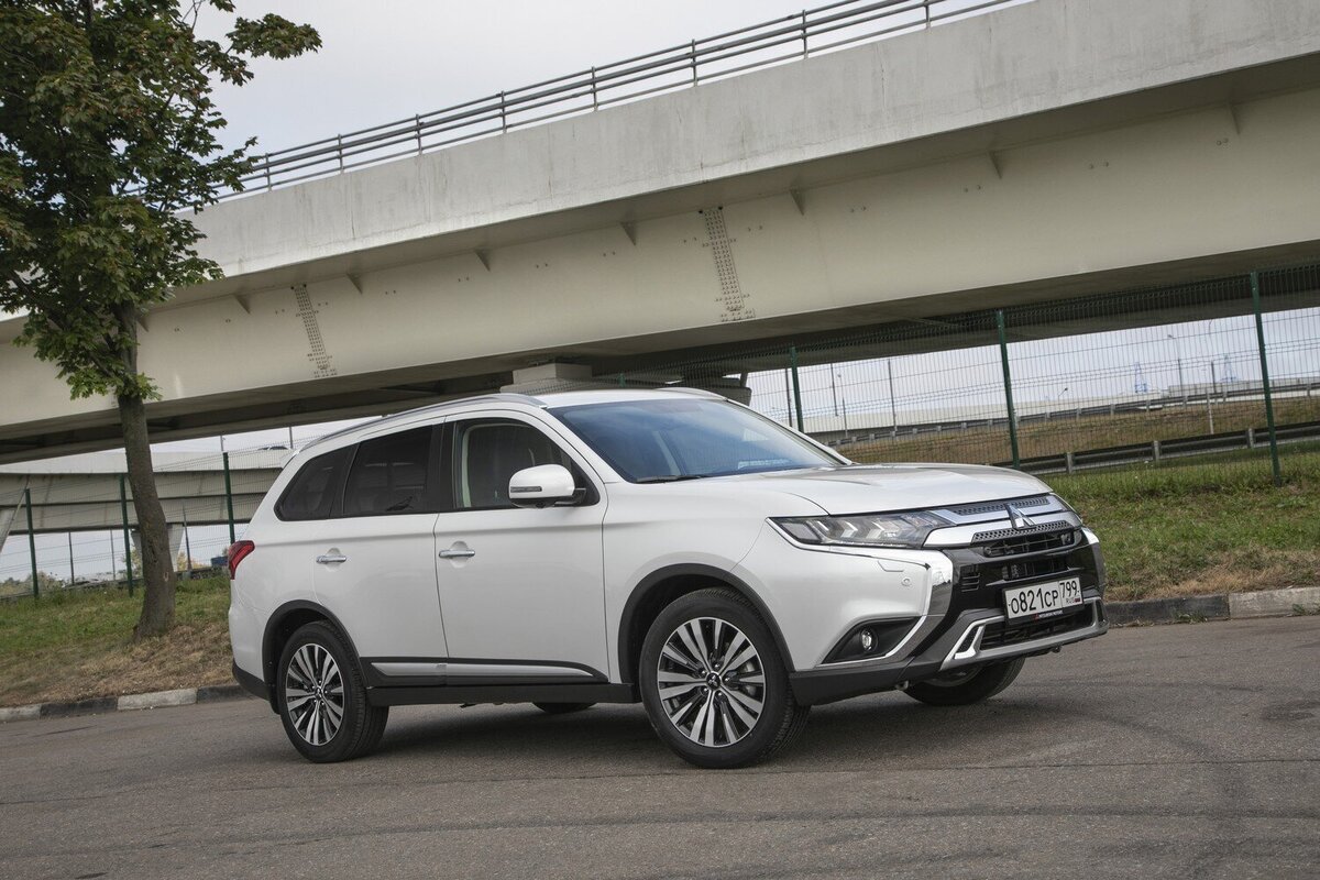 Компания Mitsubishi Motors увеличила цены на модели | ИСТ Автомобили | Дзен