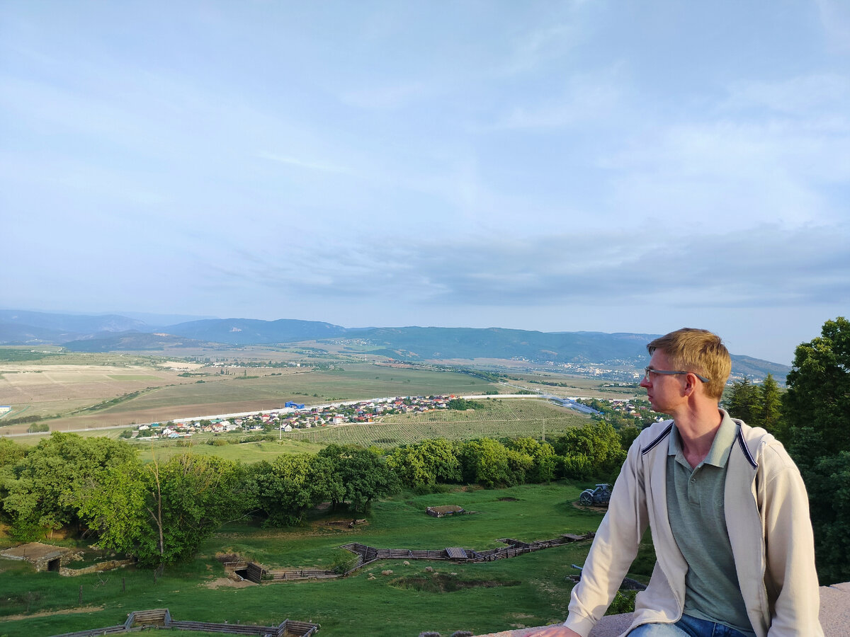 80 лет назад на этом месте гремела и грохотала страшная битва за освобождение Севастополя