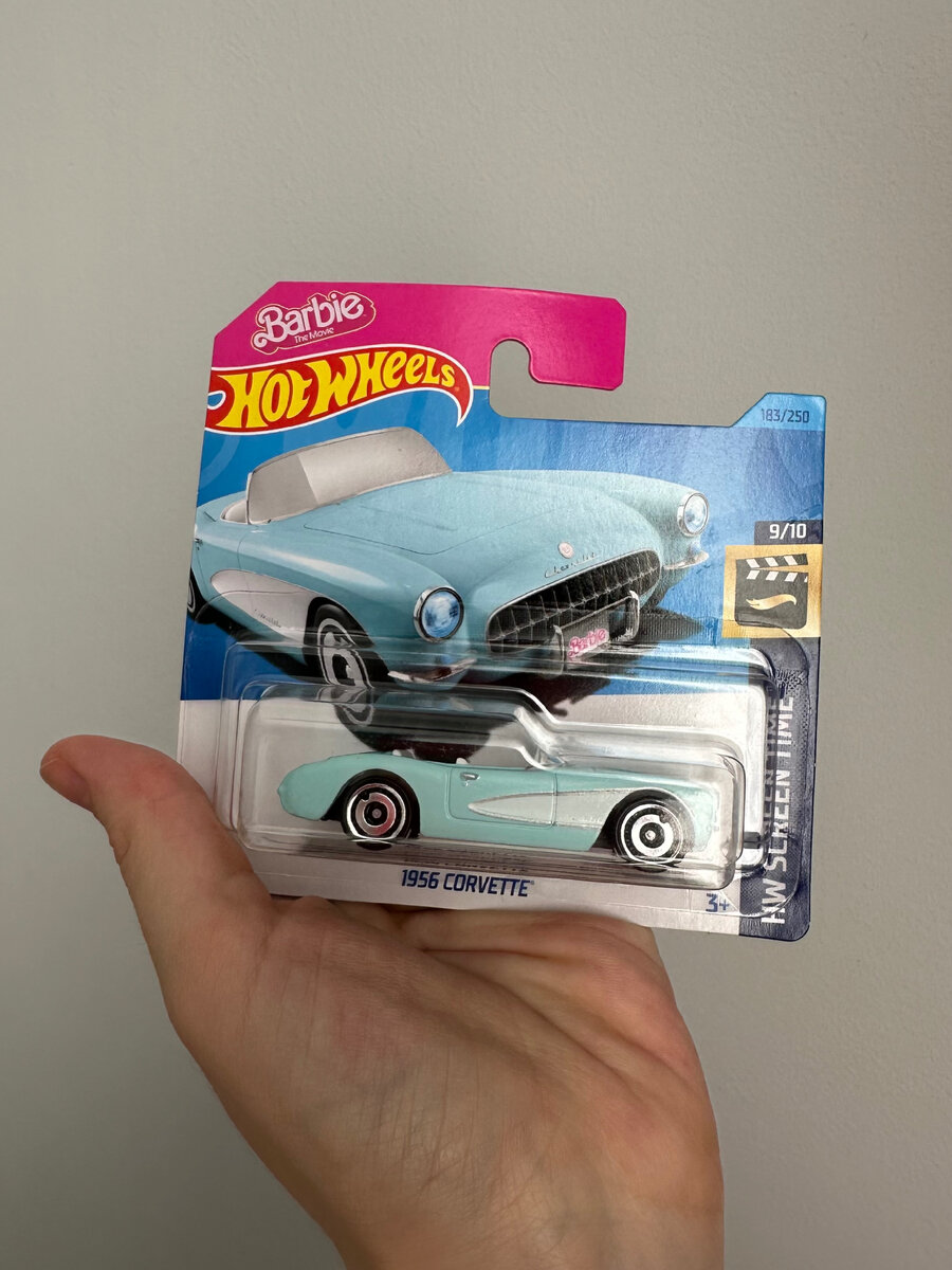 Hot Wheels Barbie Chevrolet Corvette 1956. Фото автора 