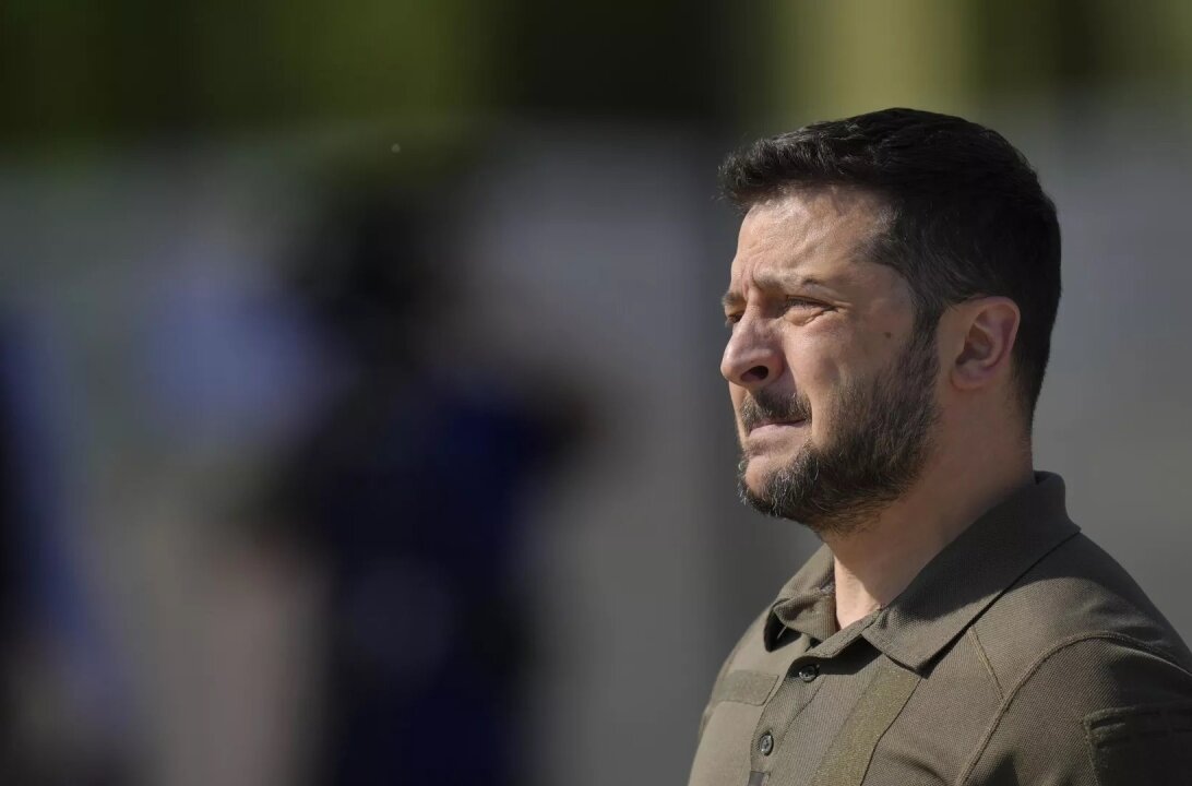    СБУ задержала двух офицеров по подозрению в подготовке покушения на Зеленского