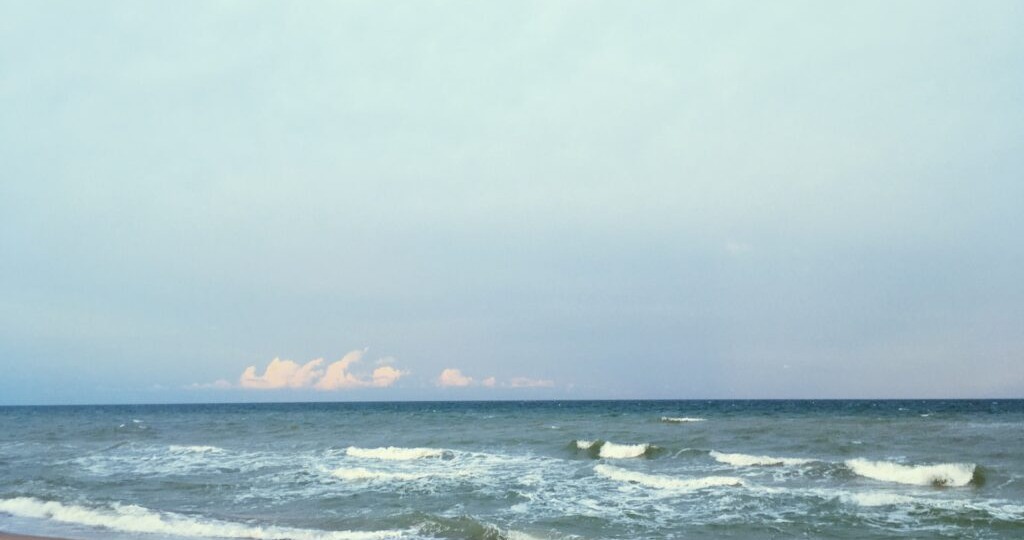 Где отдохнуть на море в России