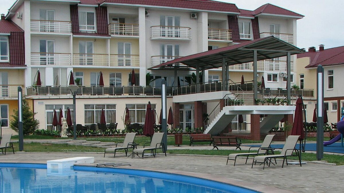 ЦЕНТР ОТДЫХА "АК МАРАЛ". ФОТО С САЙТА TAZABEK.KG