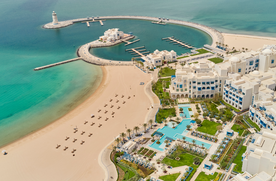 Hilton Salwa Beach Resort & Villas 5*