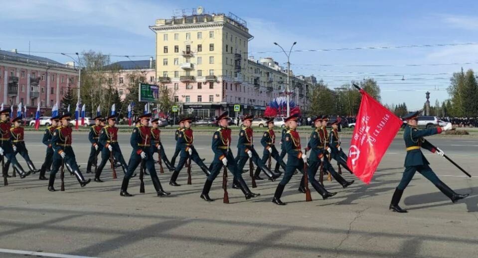 https://www.amic.ru/news/repeticiya-postroeniya-barnaulskogo-garnizona-fotoreportazh-542250