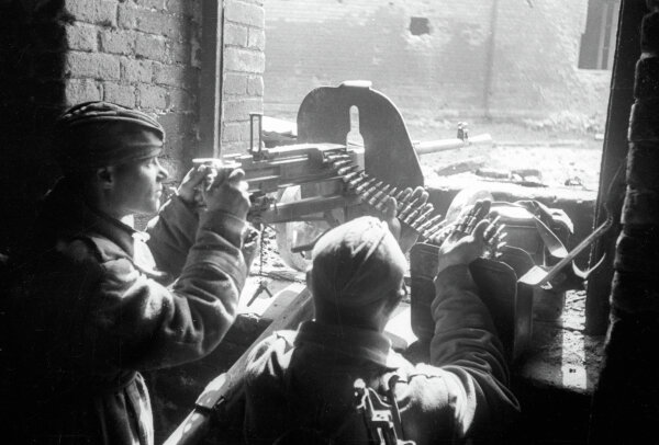 144 фашиста за один бой: отважный пулеметчик Магомед-Мирзоев Хаваджи ...