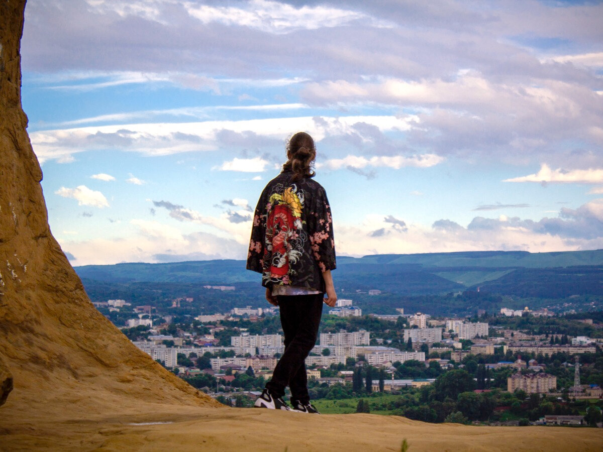 Вид со стороны Кольцо-горы. Aisvri/Unsplash