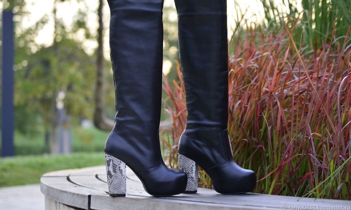   Если бриллианты &mdash; лучшие друзья девушек, то обувь &mdash; их огромная любовь. А какие тайны может &laquo;разболтать&raquo; о своей хозяйке любимая обувь?-8