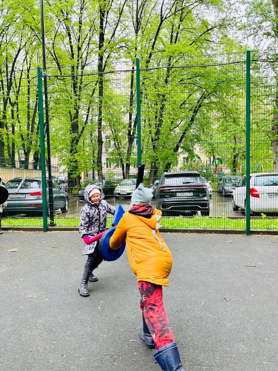 Бои на мягких мечах в непогоду: снег и ноль градусов в мае