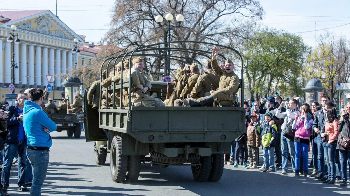 Куда пойти 9 мая в День Победы в Петербурге: афиша мероприятий, концерты и  салют | Телеканал 